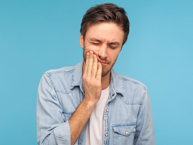 Man in dental pain